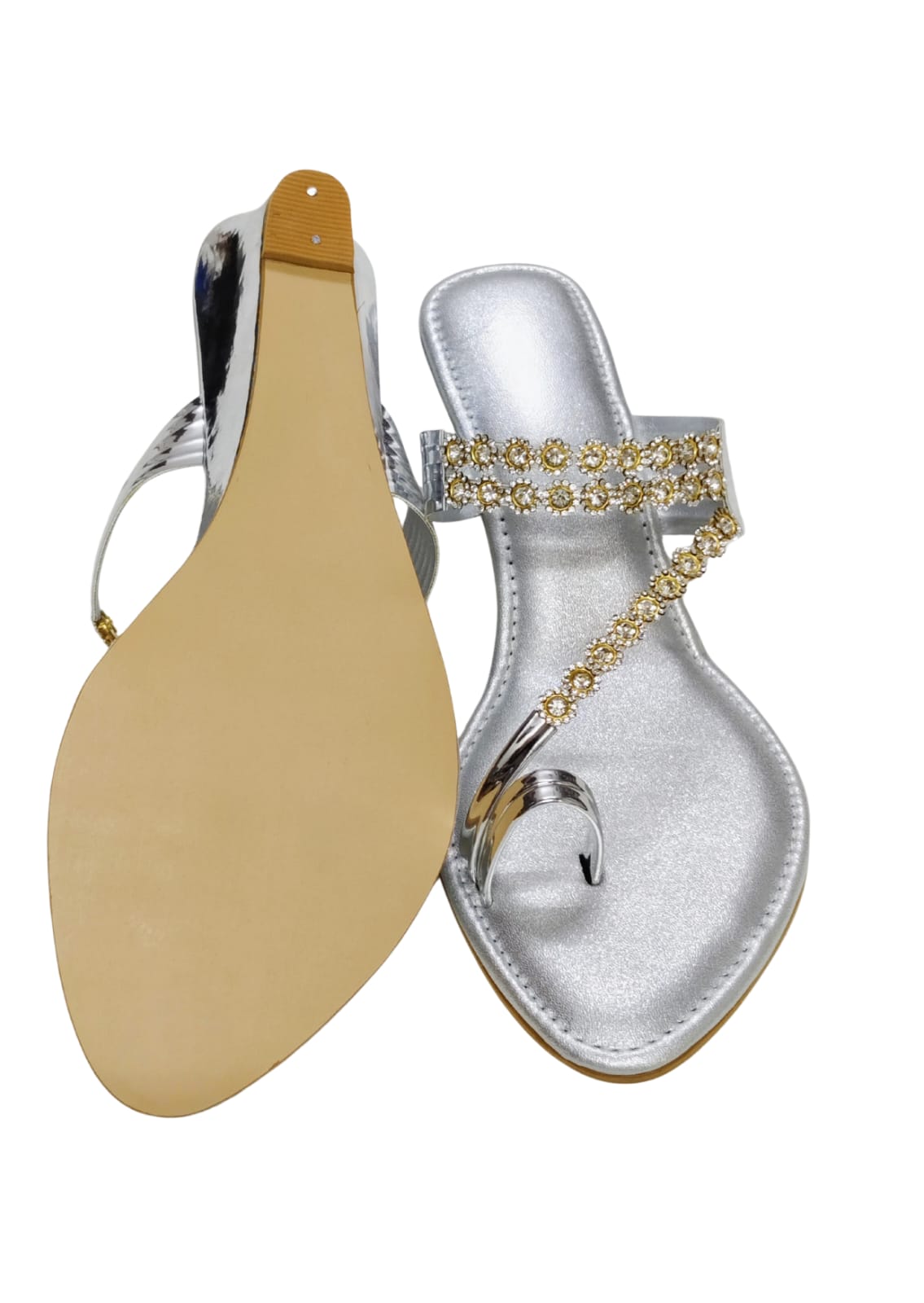 Women Sliver Ethnic Thumb Slip Ons