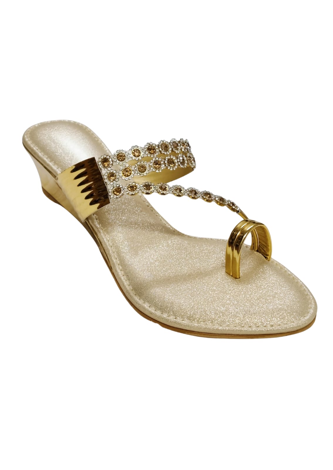 Women Gold Ethnic Thumb Slip Ons