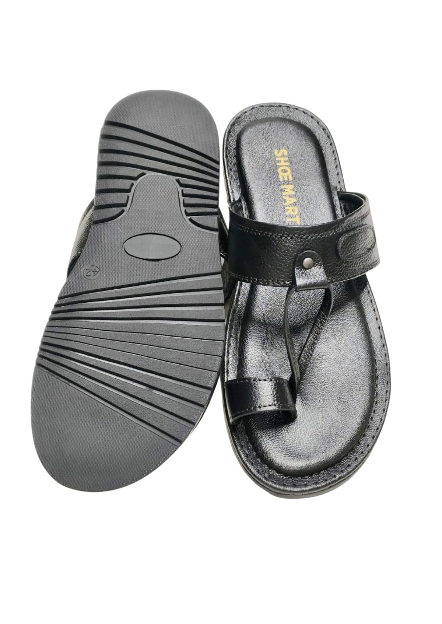 Men Black Kolhapuri Chappal