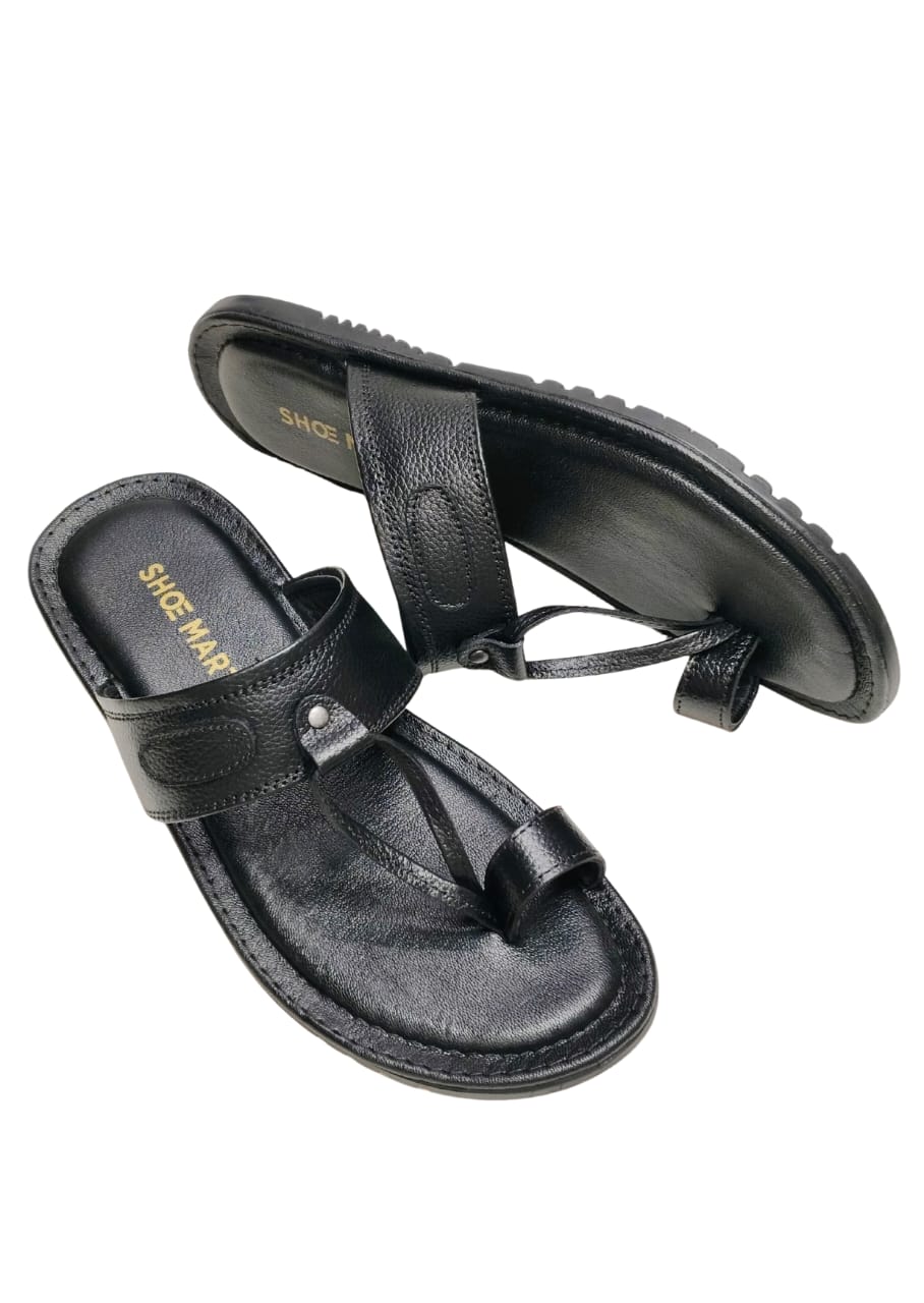 Men Black Kolhapuri Chappal