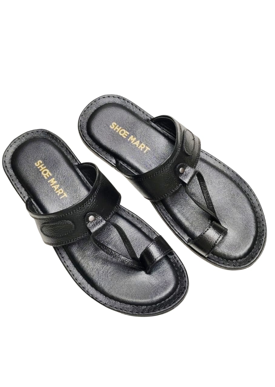 Men Black Kolhapuri Chappal
