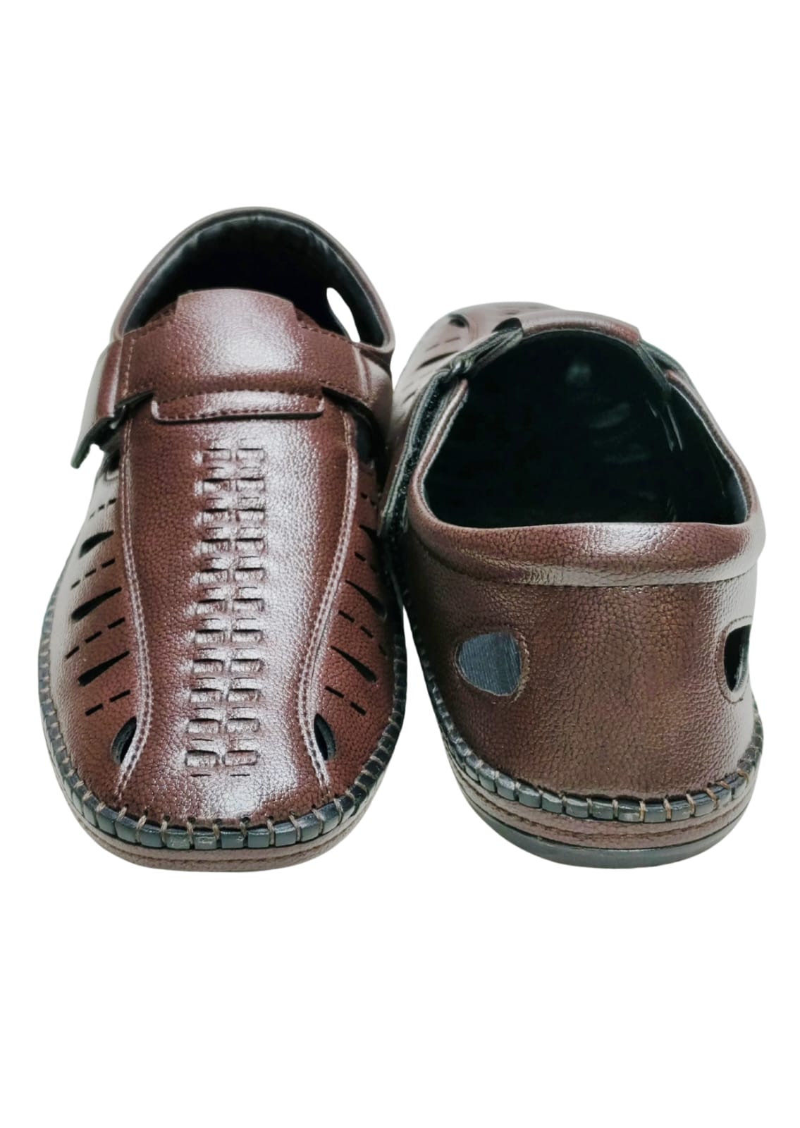 Men Cherry Bantoo Shoes
