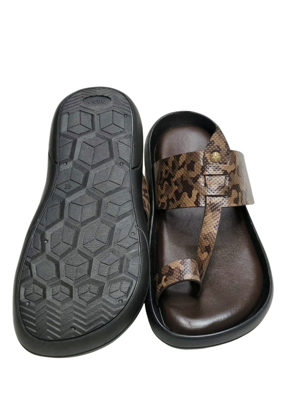 Men Brown Thumb Chappal