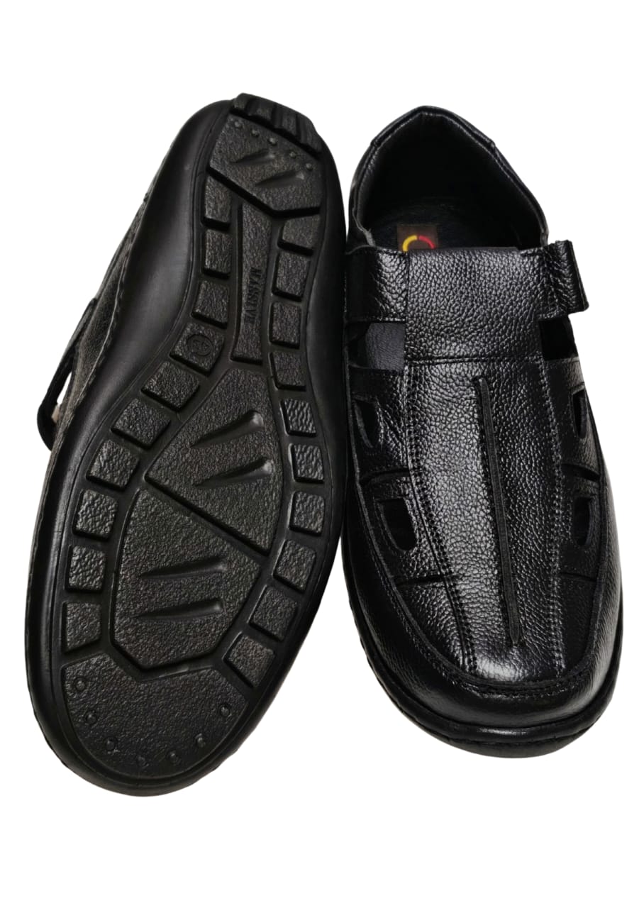 Men Black Leather Bantoo Shoes