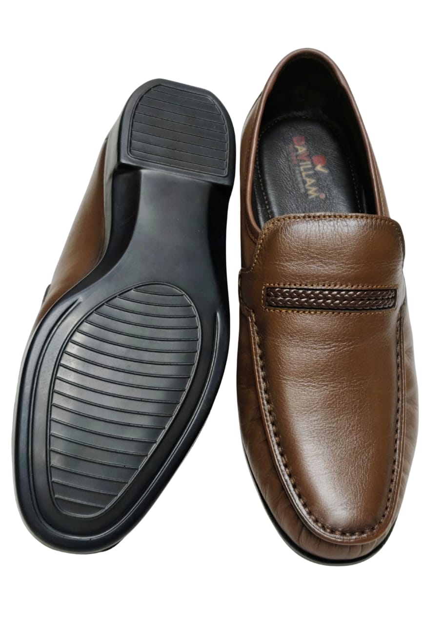 Men Tan Leather Loafers
