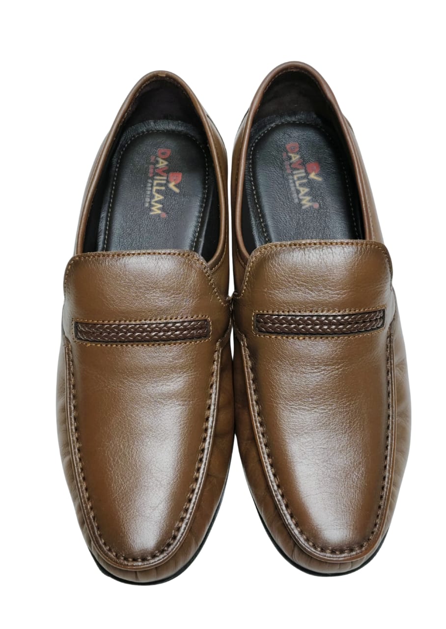 Men Tan Leather Loafers