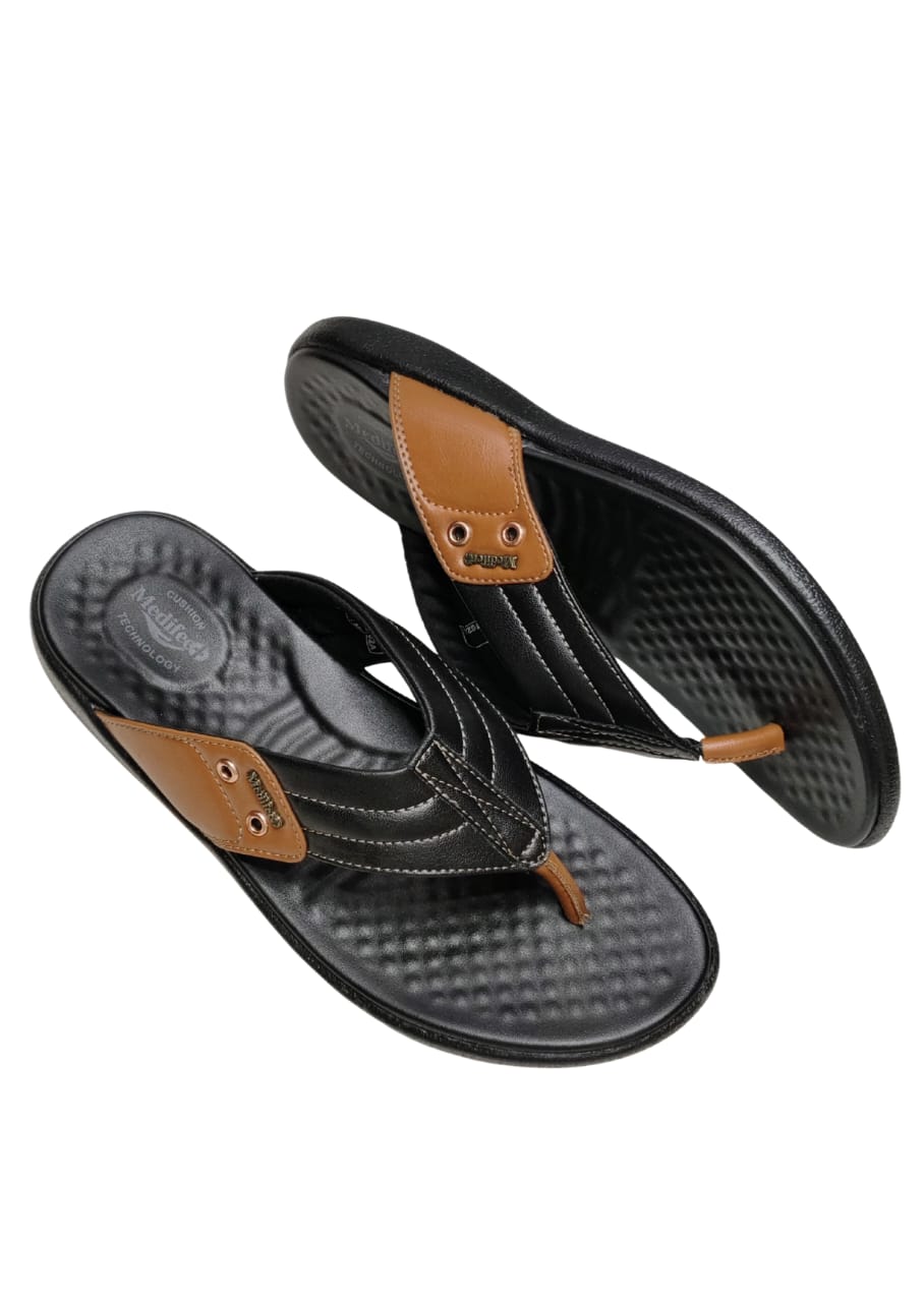 Men Black Comfort Chappal