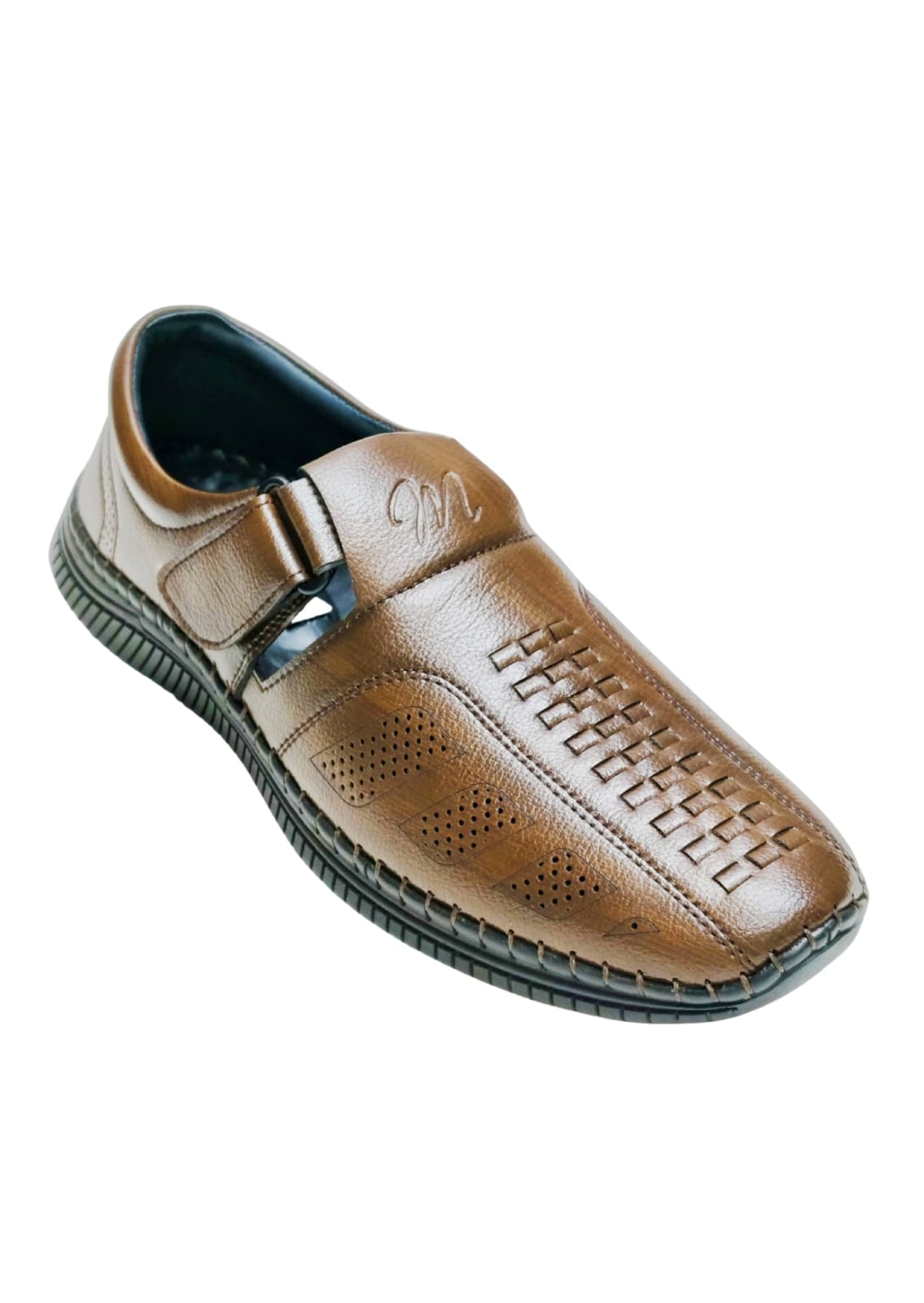 Men Brown Bantoo Shoes