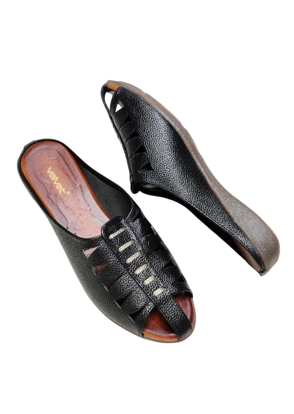 Women Black Leather Balley