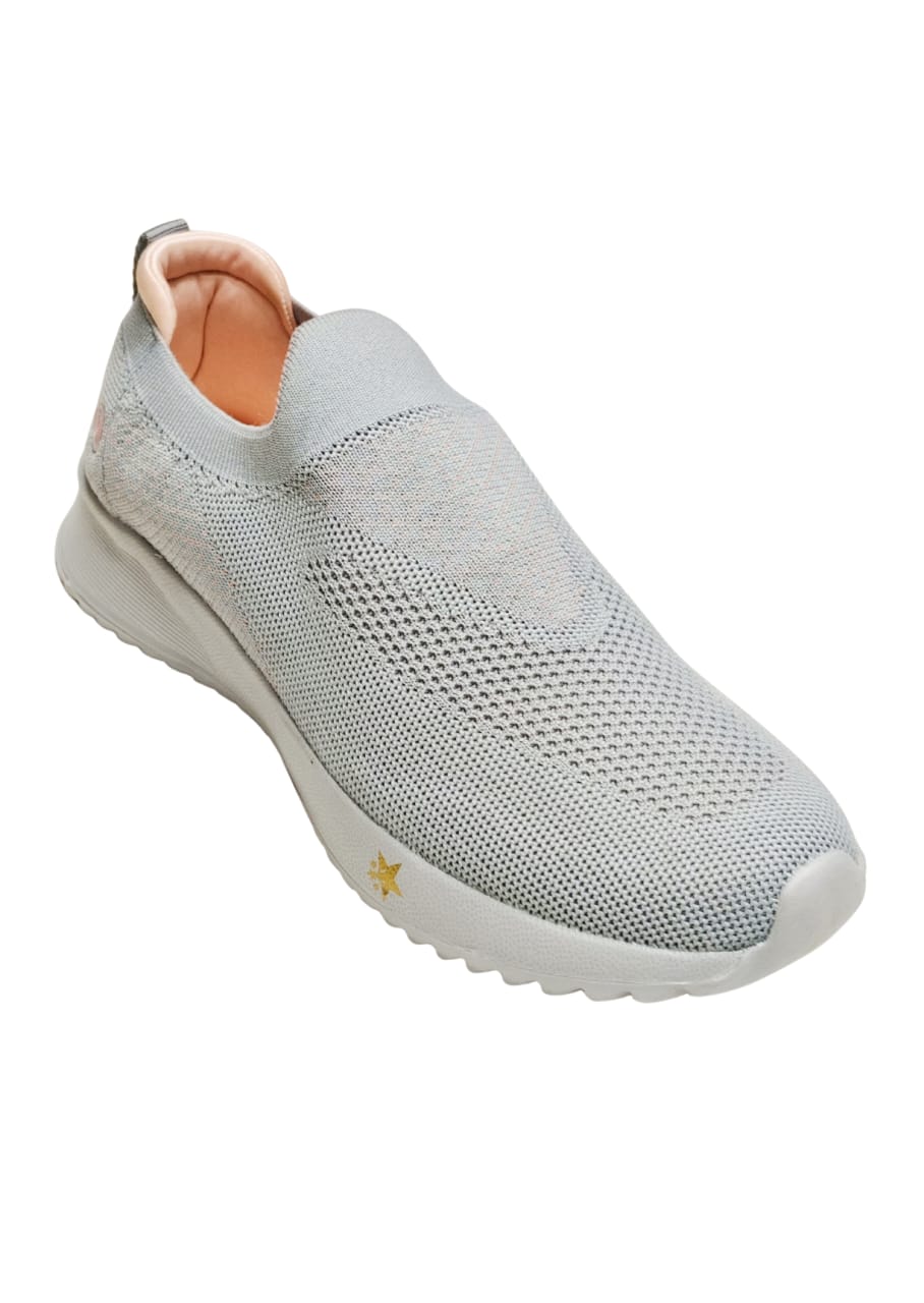 Women Peach Sport Shoes