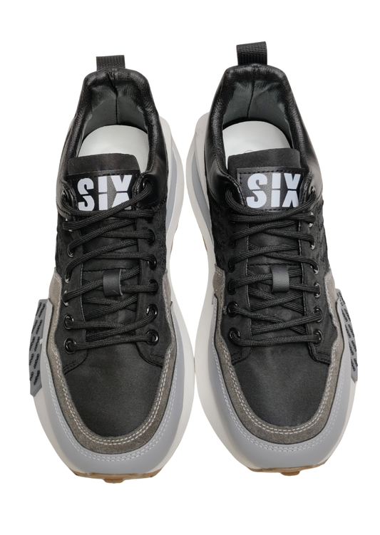Men Black Sports Sneaker