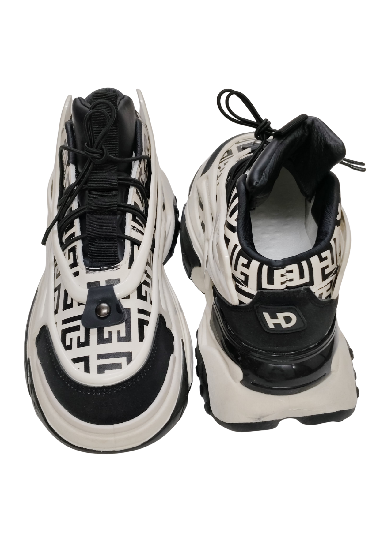 Men Beige Casual Sneaker