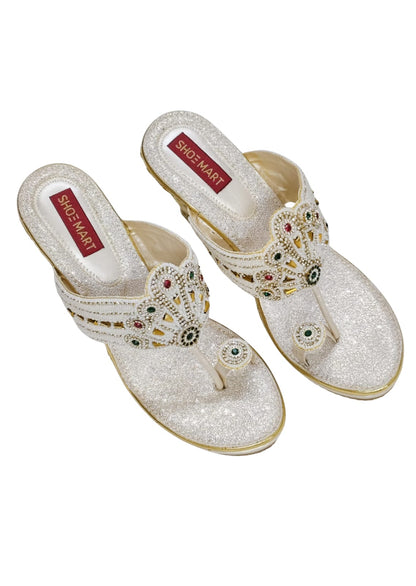 Women White Ethnic Thumb Slip Ons