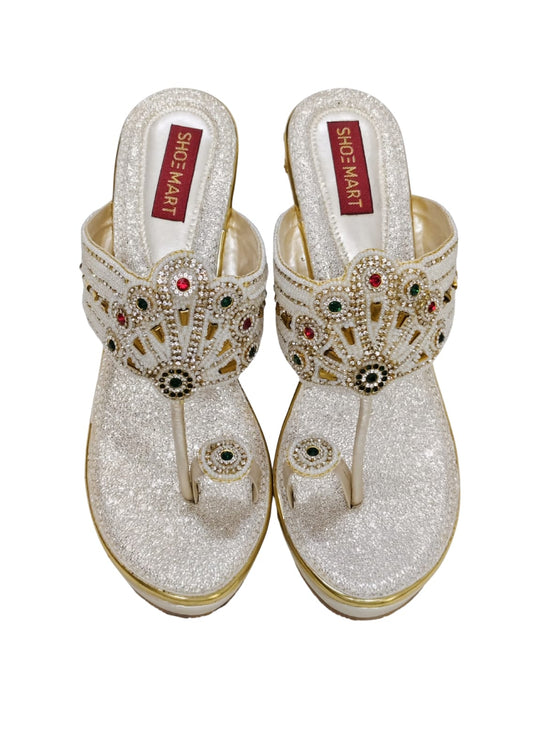 Women White Ethnic Thumb Slip Ons
