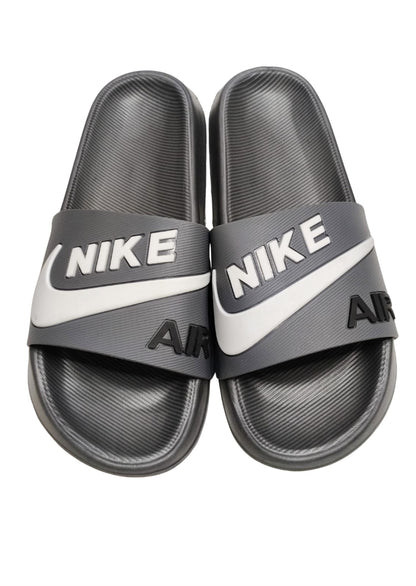 Men Grey Flipflops