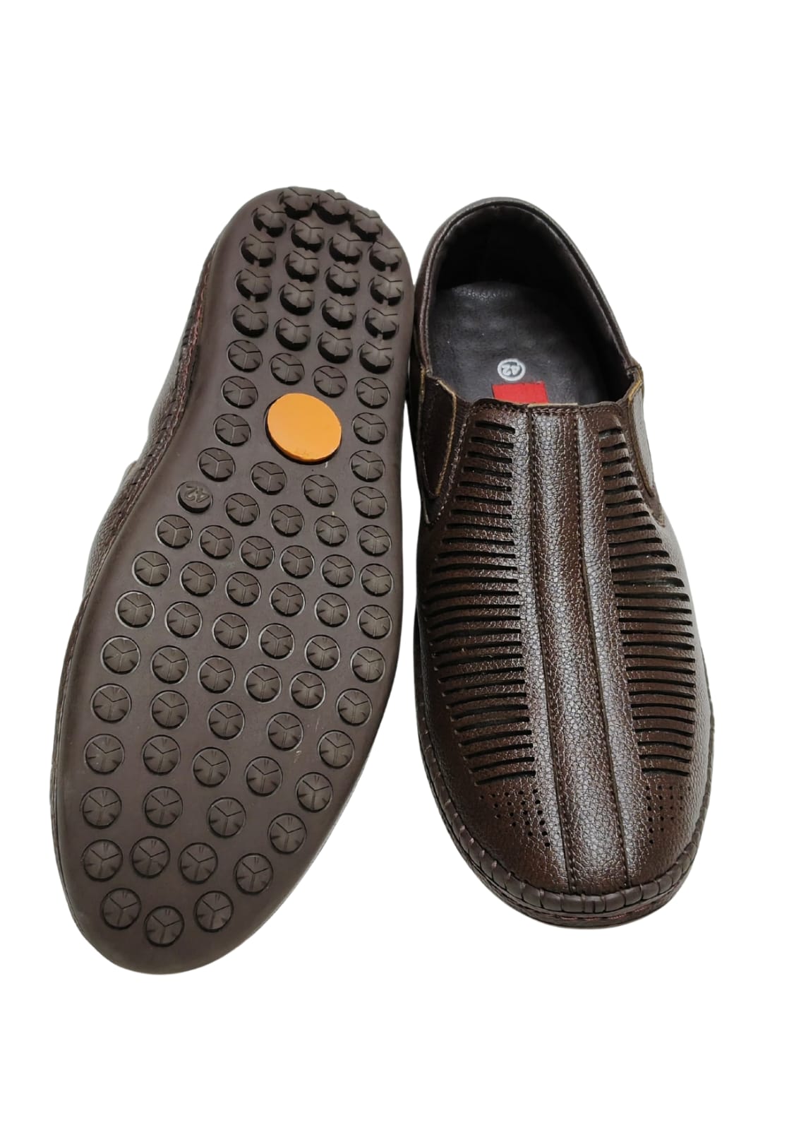 Men Brown Bantoo Shoes