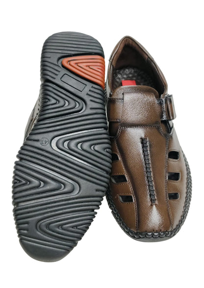 Men Brown Bantoo Shoes