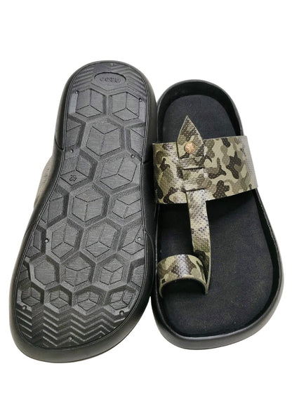 Men Olive Thumb Chappal