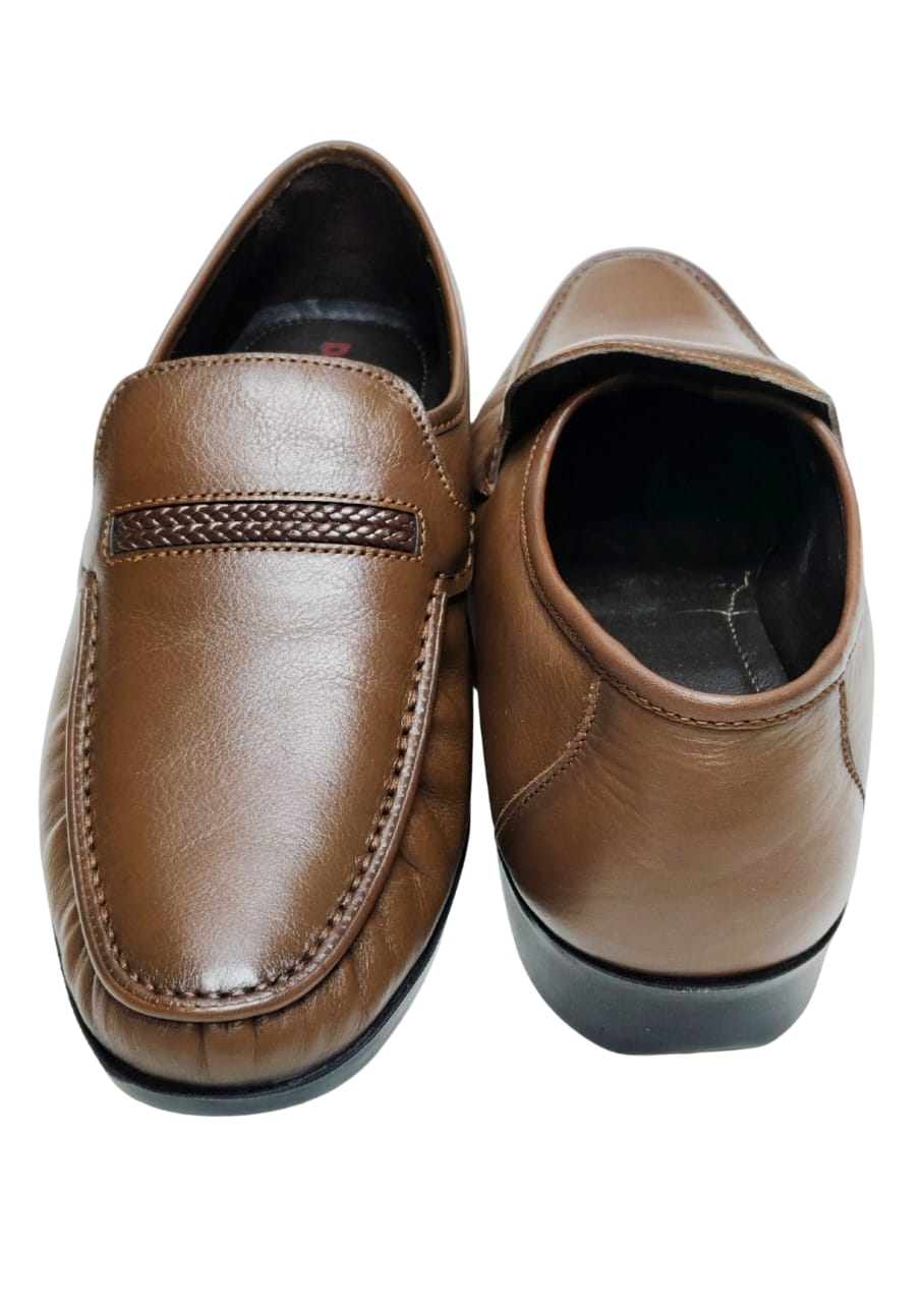 Men Tan Leather Loafers
