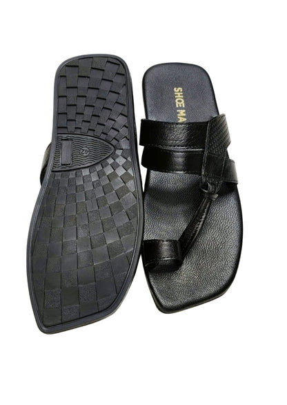 Men Black Leather Thumb Chappal