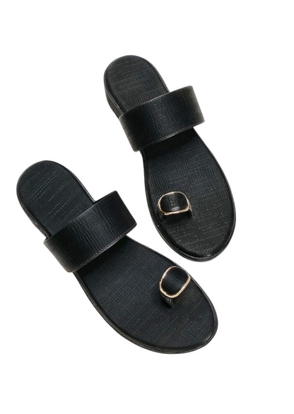 Women Black Thumb Slip Ons