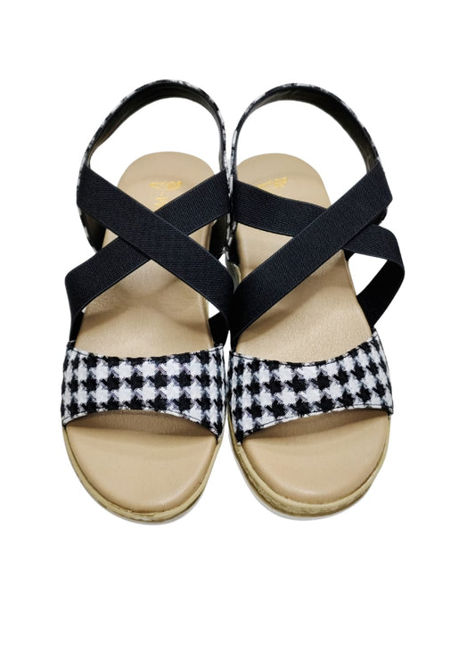 Women Black Platform Heel Sandal