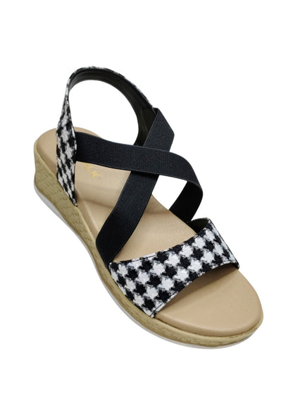 Women Black Platform Heel Sandal