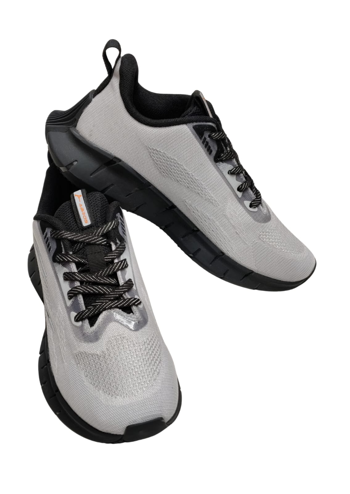 Men White Sport Shoes