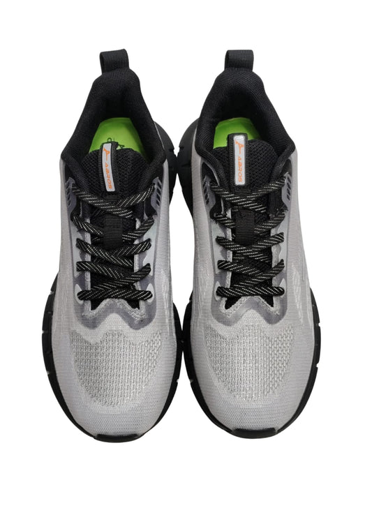 Men White Sport Shoes