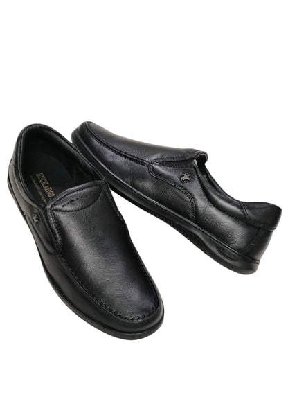 Men Plain Formal Shoes